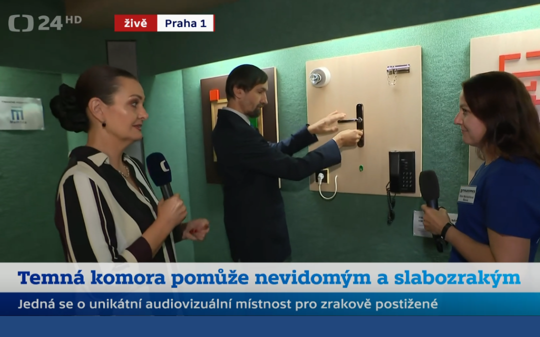 Otevření „Temné komory“ – unikátní audiovizuální místnosti pro zrakově postižené